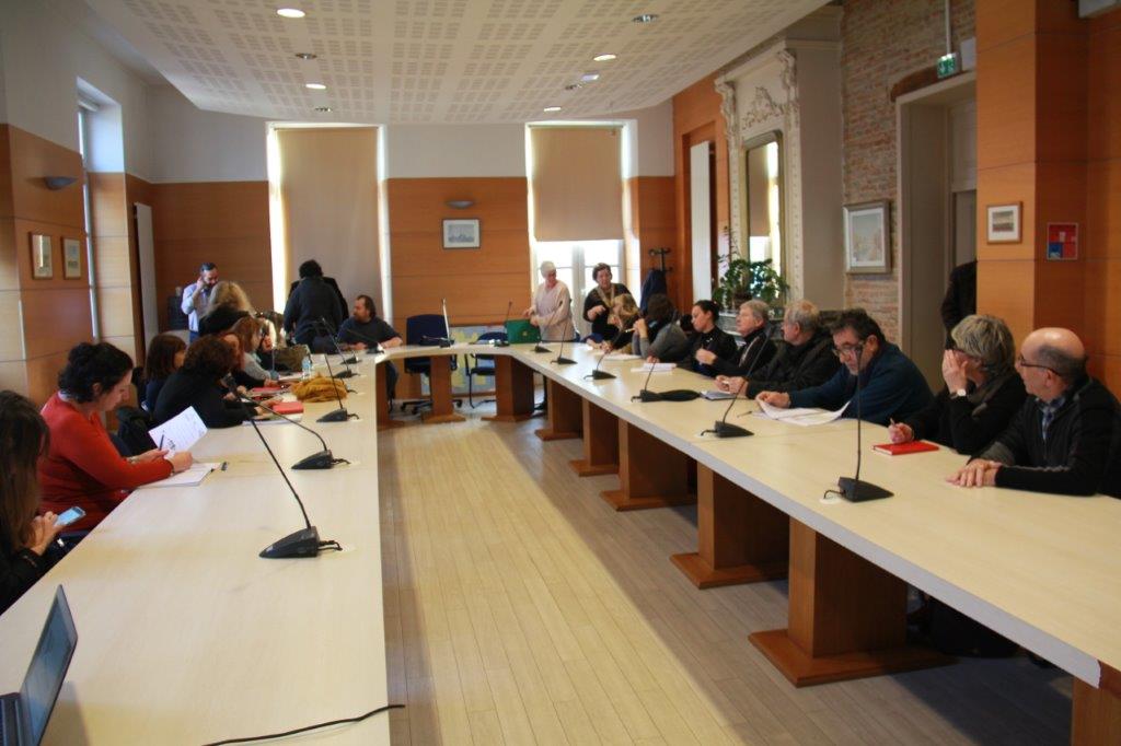 OUVERTURE CONFERENCE GERS SOLIDAIRE.JPG