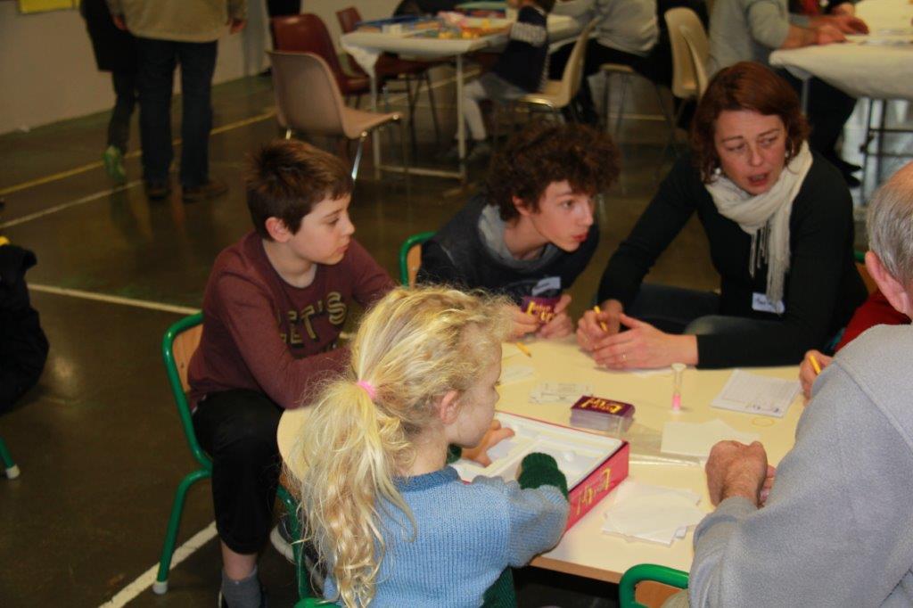 jeux pour les jeunes.JPG