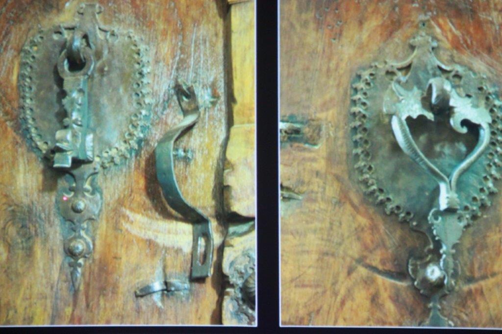 heurtoir femme et heurtoir homme.JPG