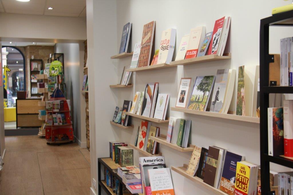 espace agréable pour y passer du temps.JPG