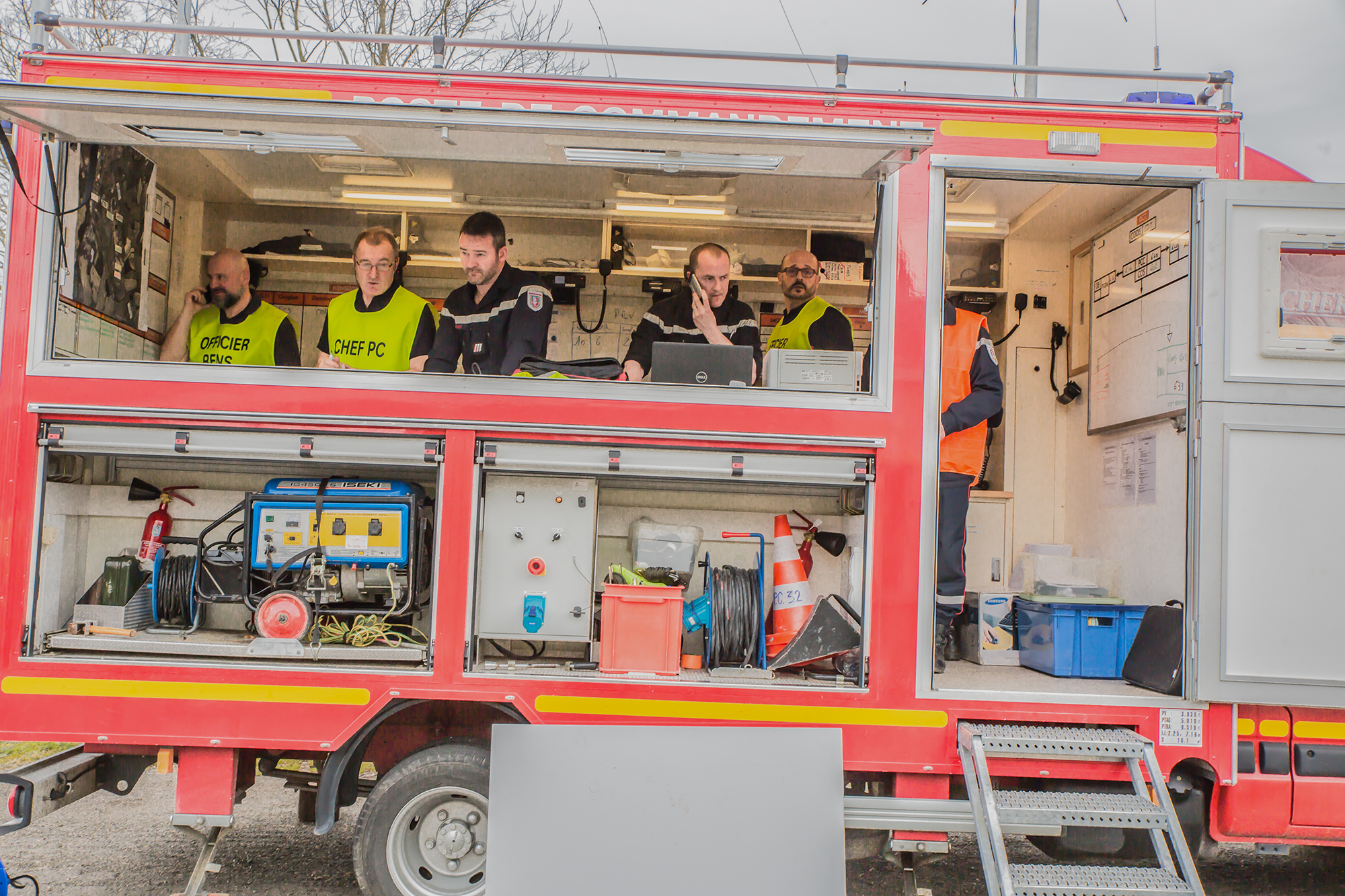 13 Le camion PC des SP 1bis 090318.jpg