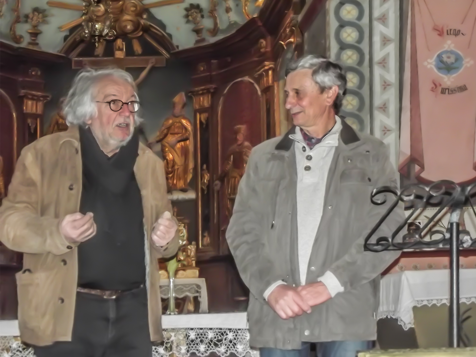 3 DR Christine Leducq Alain Alquier et Gérard Fitan dans le choeur 1bis 100318.JPG