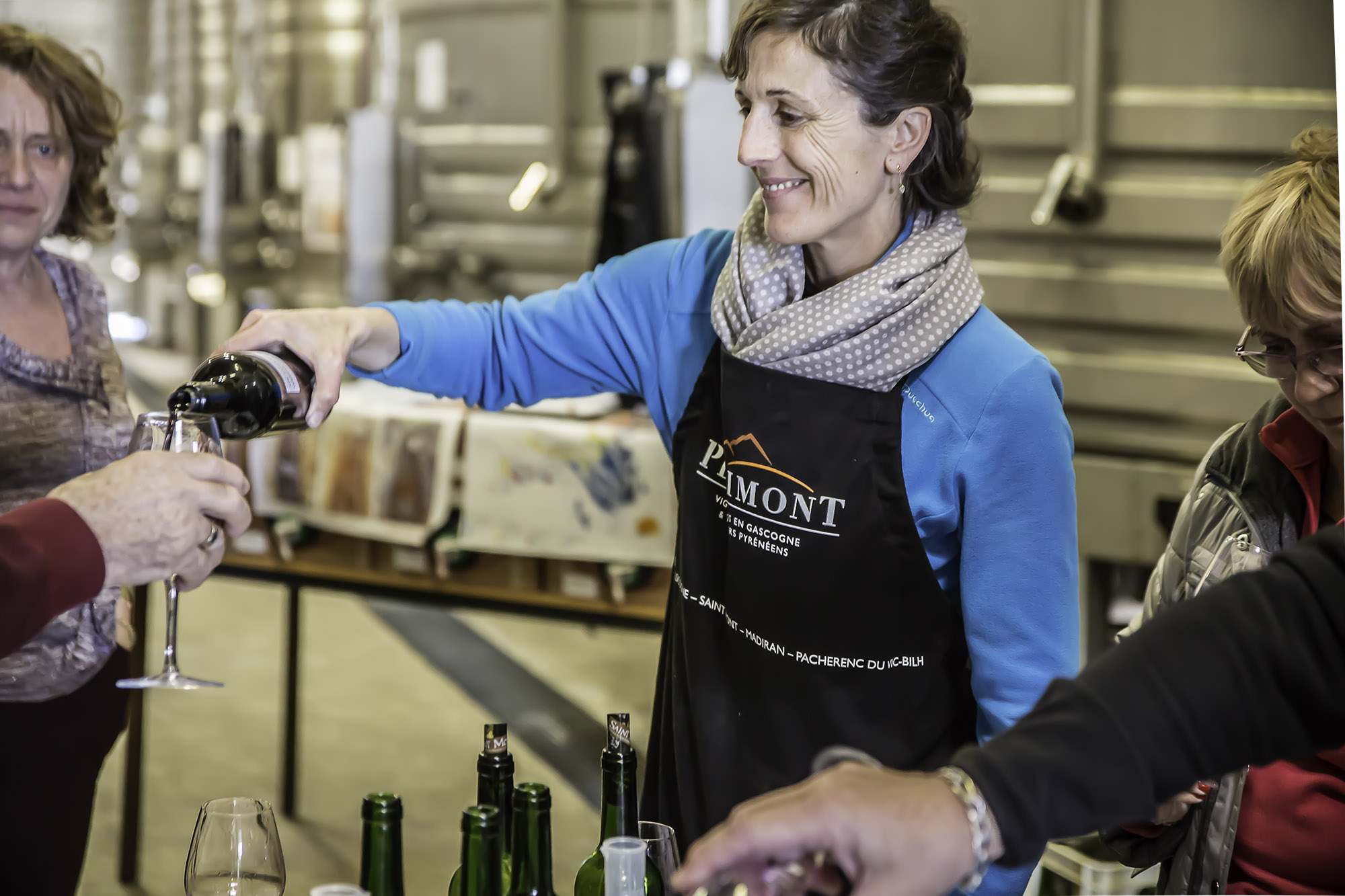 18 L’œnologue Christine Cabri à l'atelier faites votre cuvée à Plaisance 1bis 250317.jpg