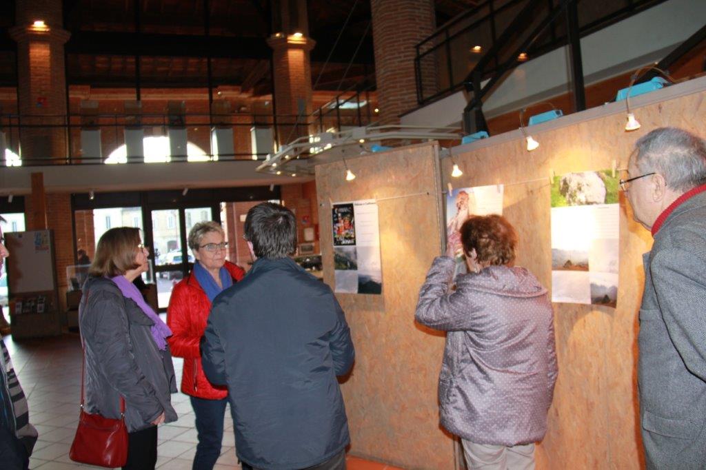 Visiteurs de l'Exposition.JPG
