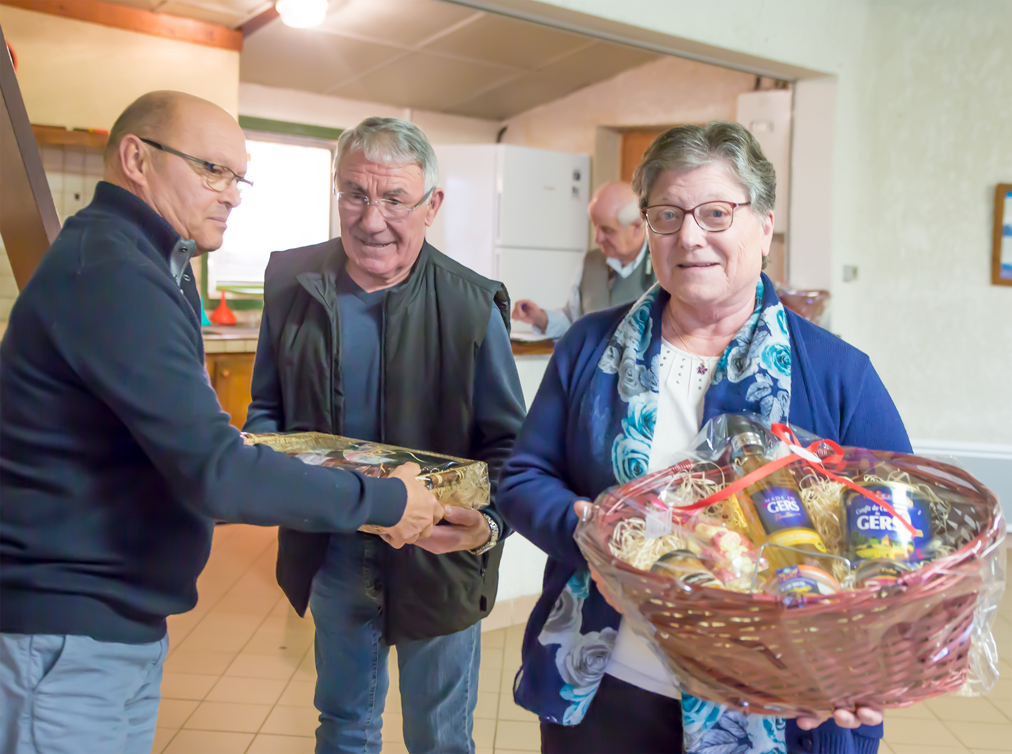 9 Couple de bénévoles récompensé 1bis 160318.jpg