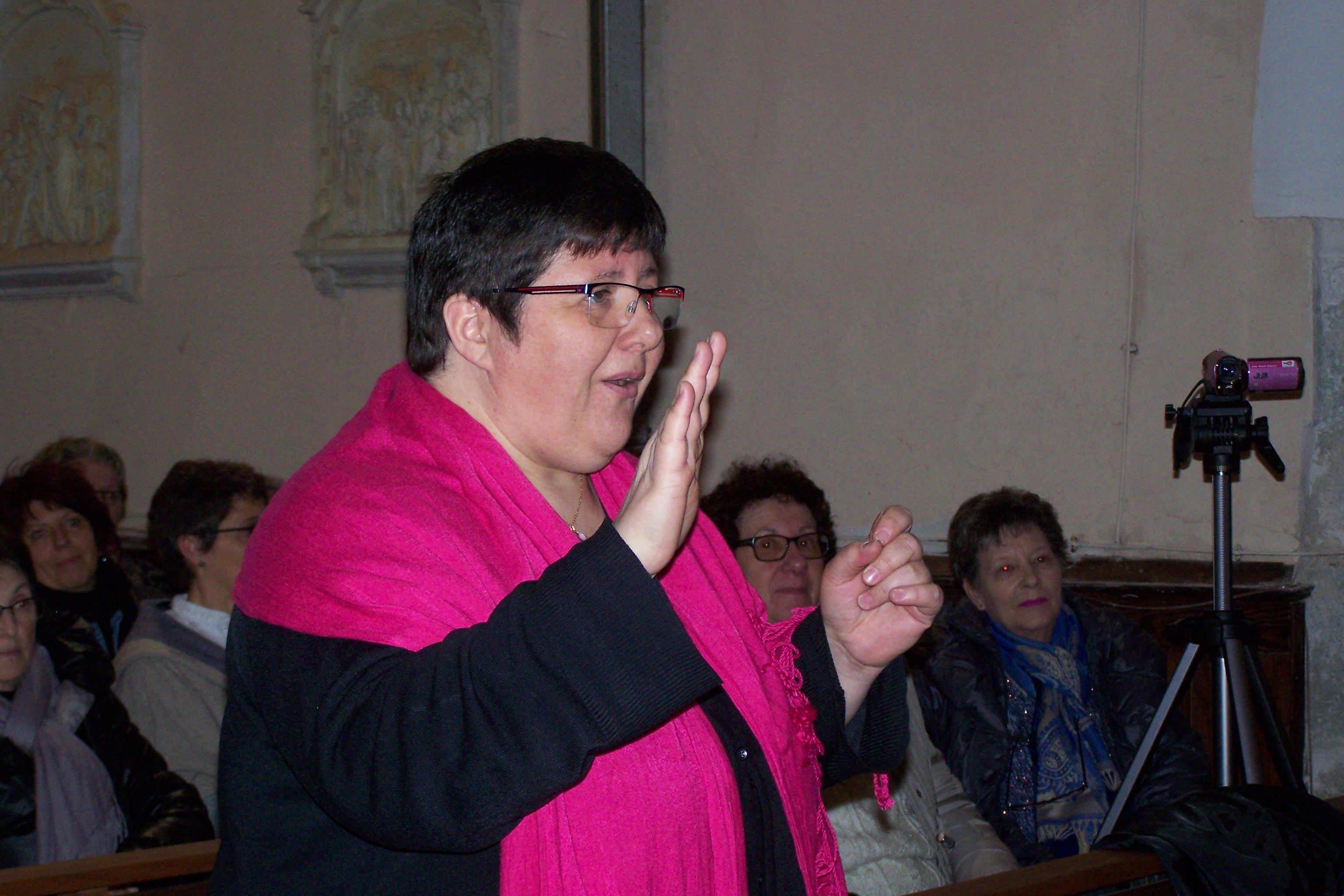 chorale dans l'église de Bivès 013.JPG