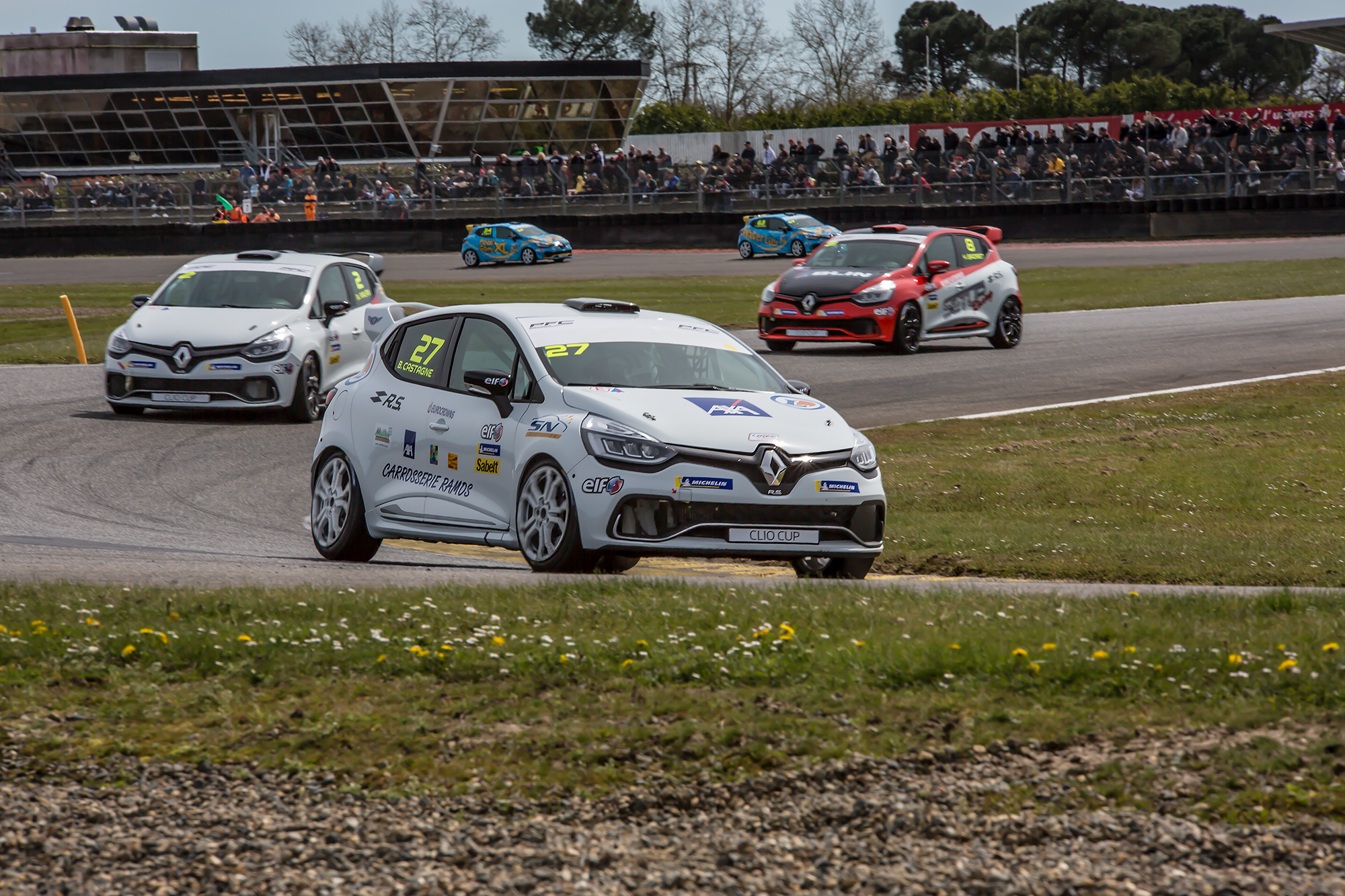 1 Les 27-2-8 premiers course 1Clio Cup 010418.jpg