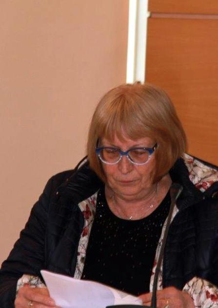 Marylène Lando, la présidente exposant son rapport moral et les perspectives d'avenir.jpg