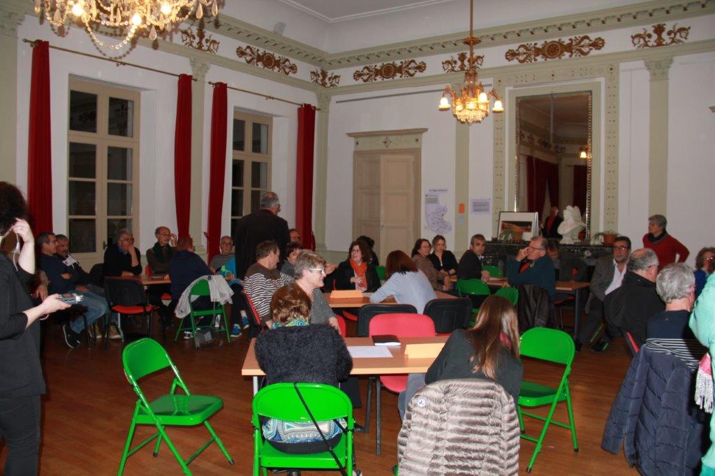 les diverses tables de travail (2).JPG