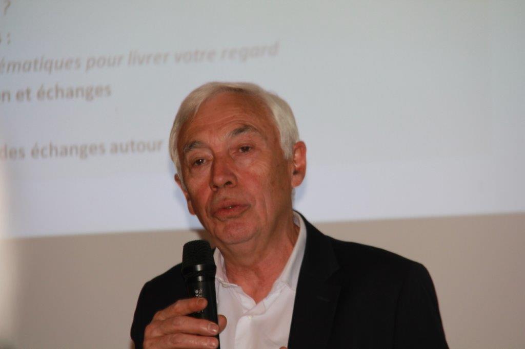 Francis Idrac à la présentation.JPG