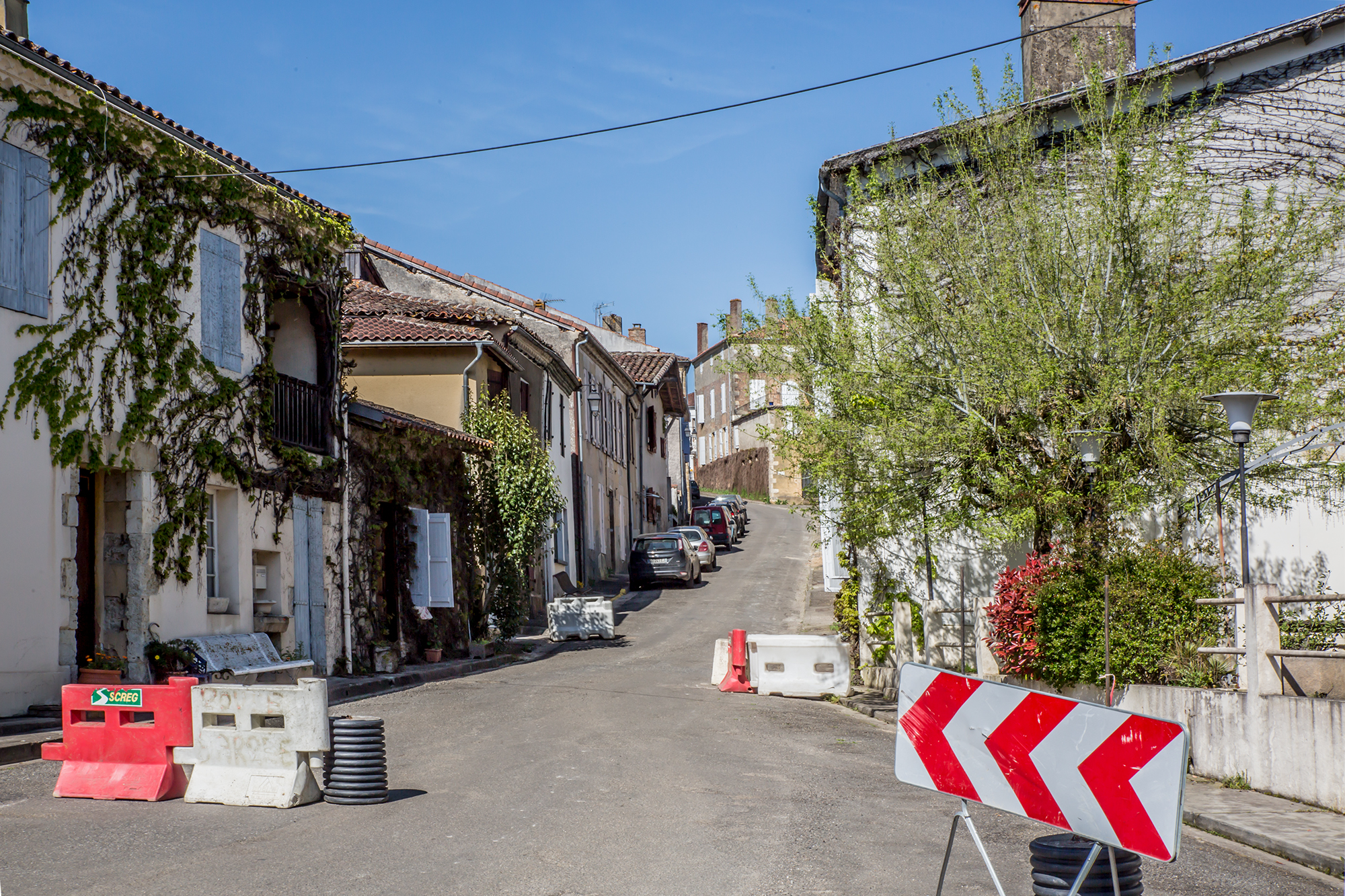 1 Sens unique du bas de la ville 1bis 170418.jpg