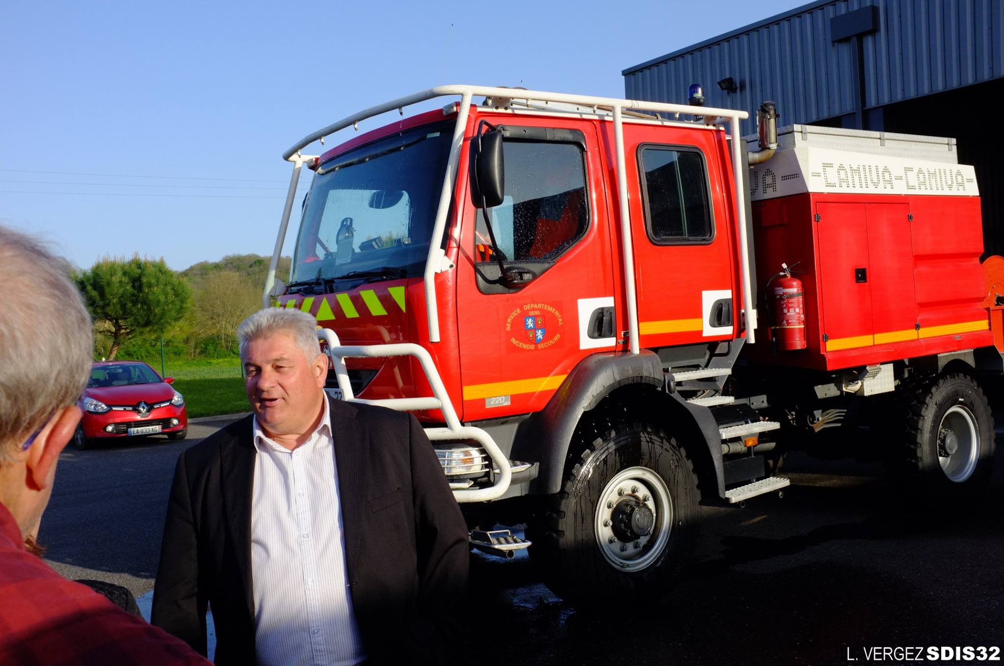 pompiers camion feu.jpg