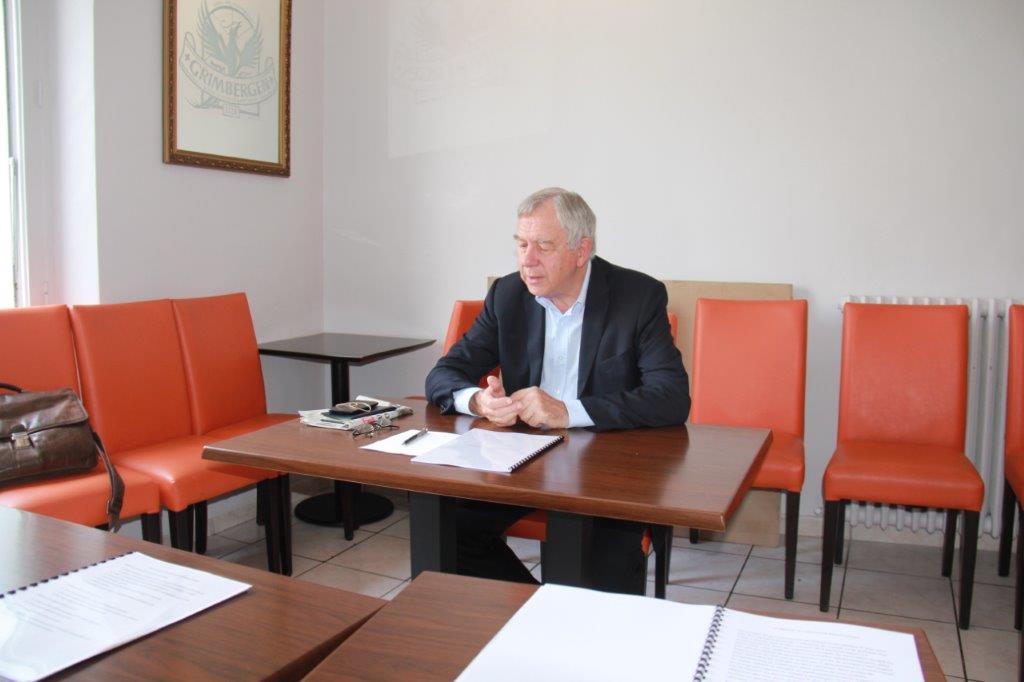 Pierre Tabarin conférencier (1).JPG