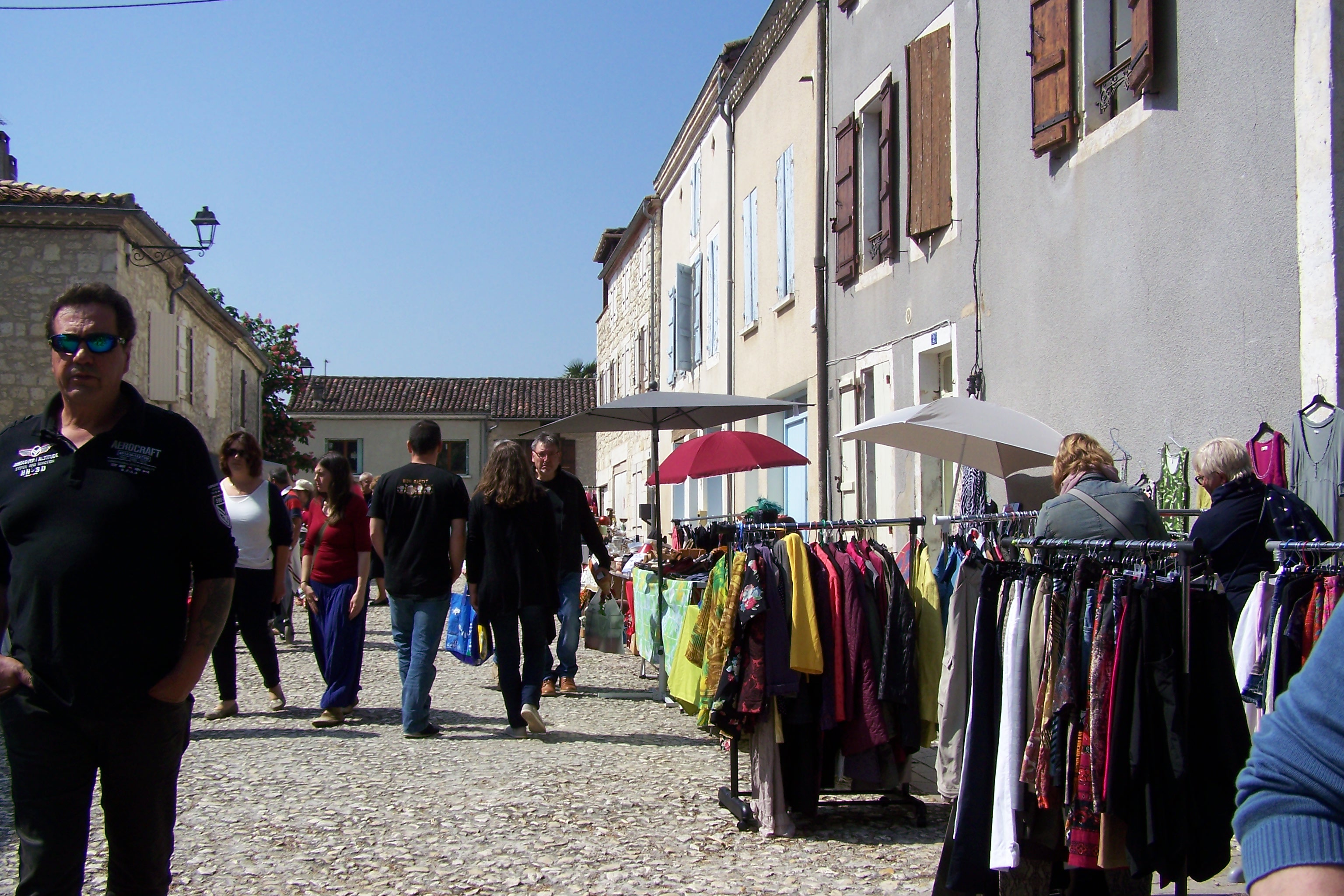 galerie jv à noilhan vide grenier st clar et art'y show mauvezin 013.JPG