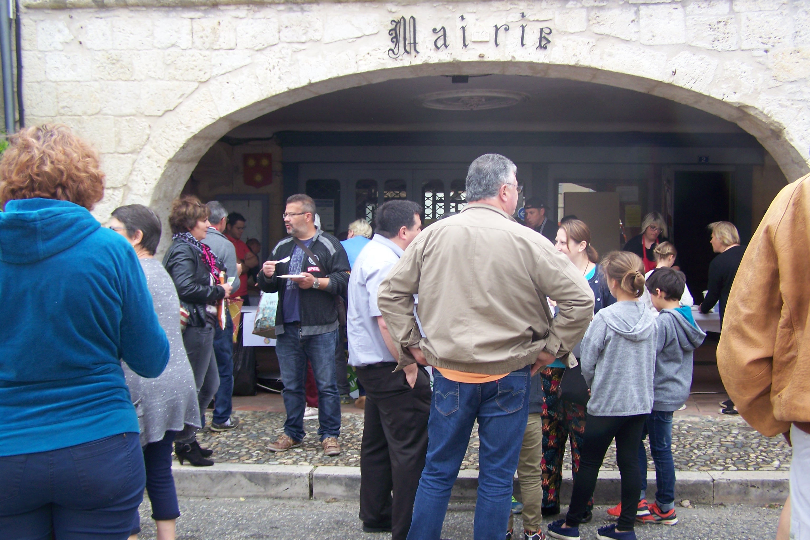 marche artisanal et gourmand et rando st clar 2018 011.JPG