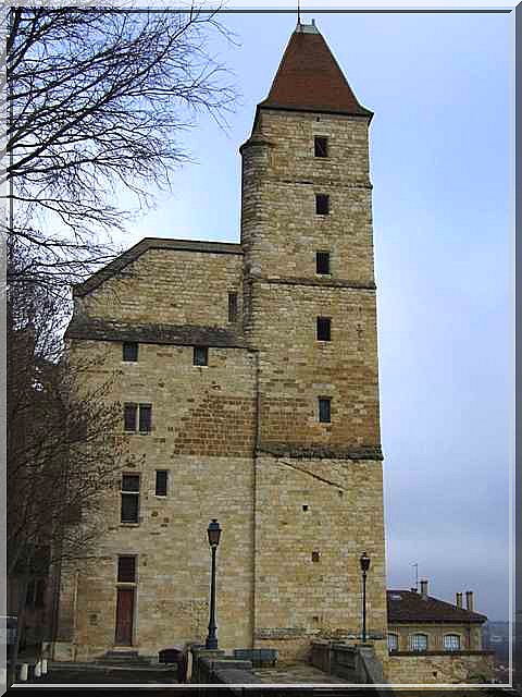 32-auch-05.jpg