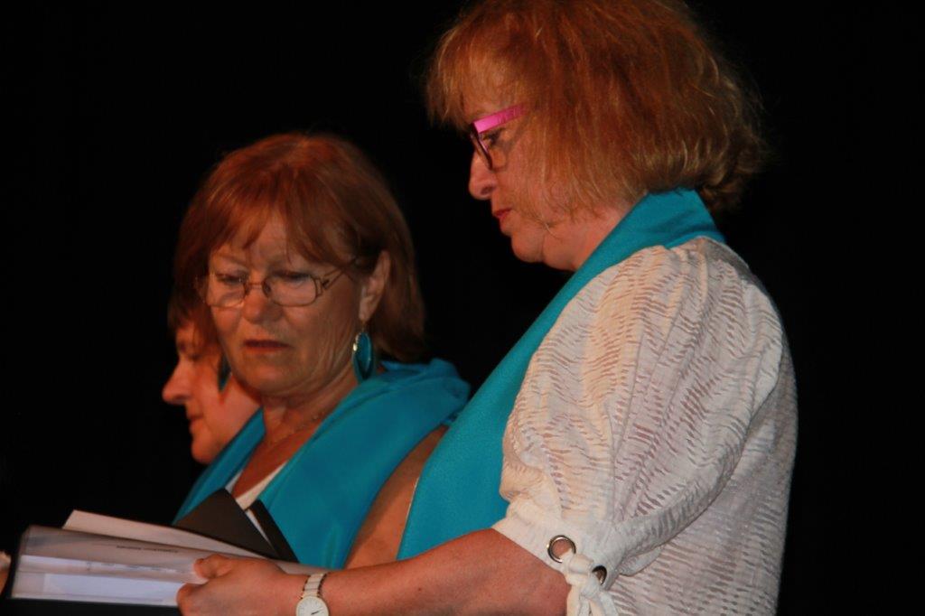 diverses choristes (3).JPG