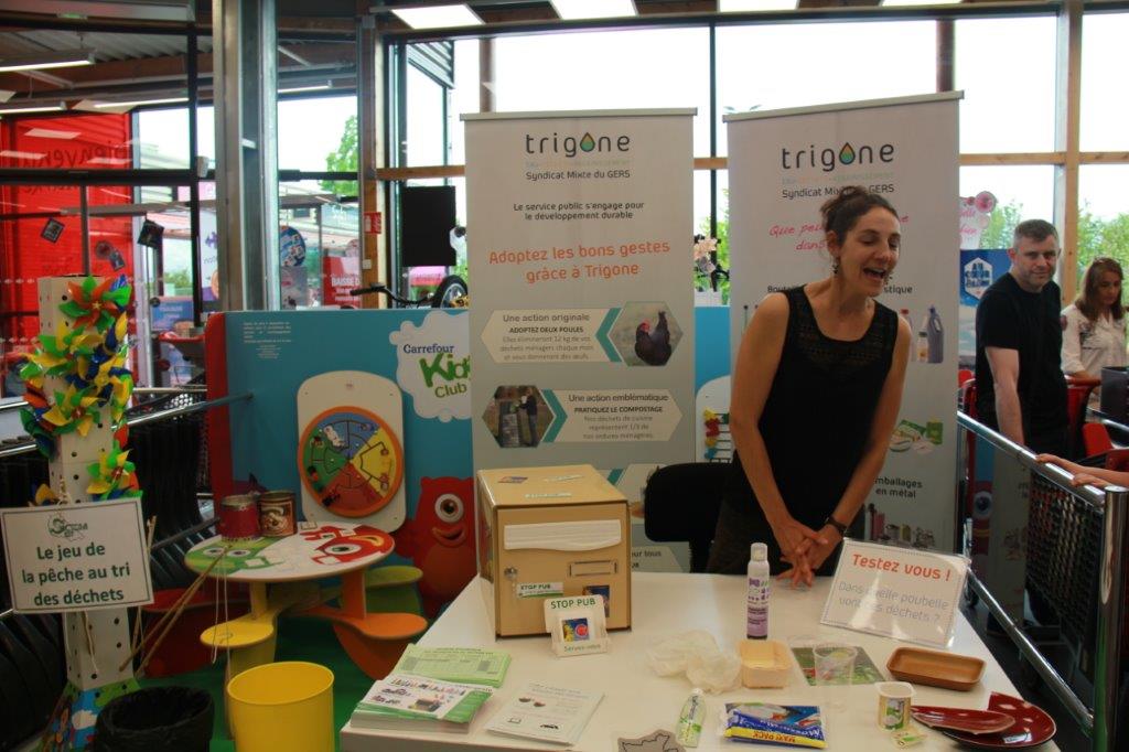 le stand de formation.JPG
