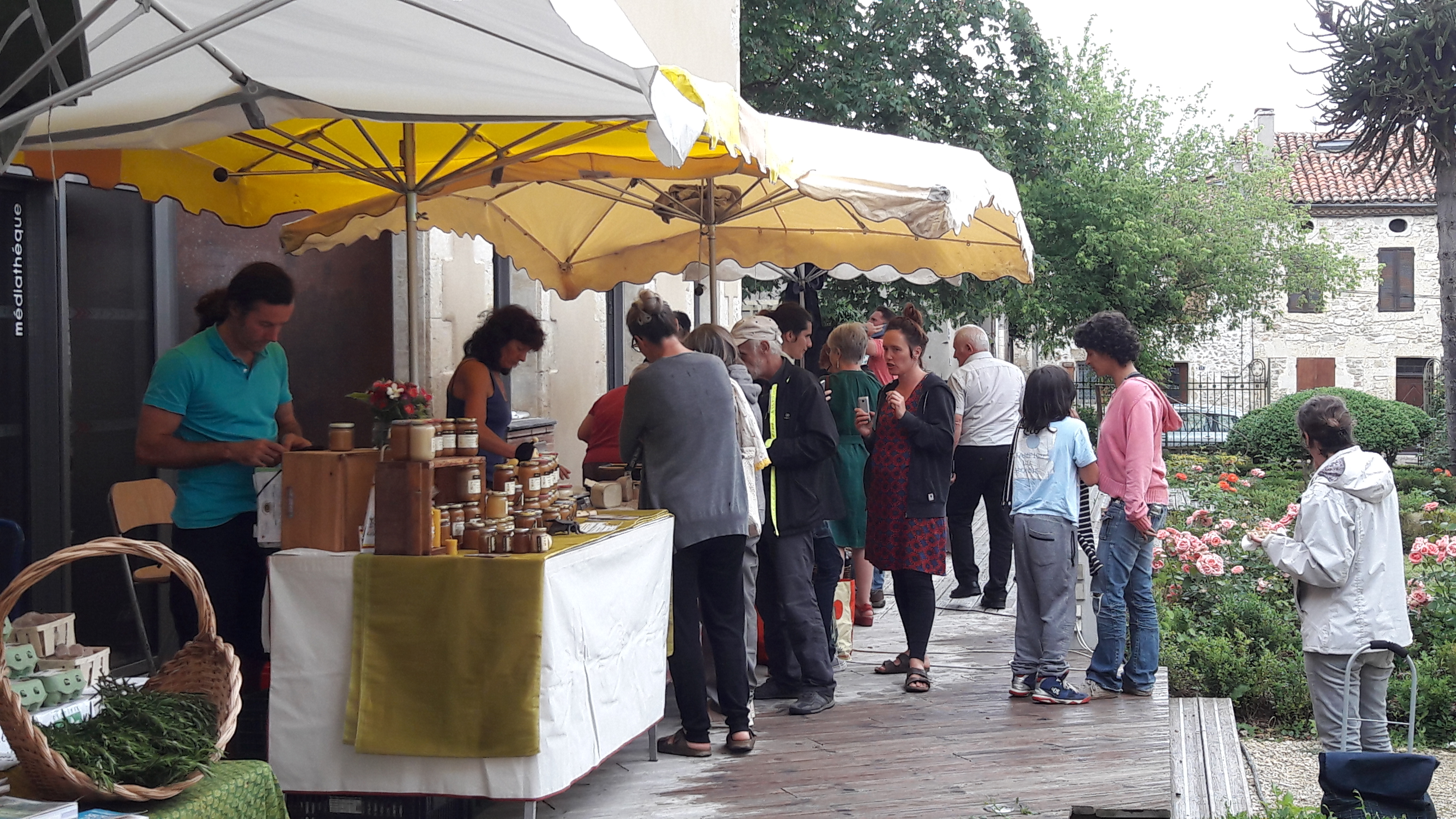 marché bio 4 juin.jpg