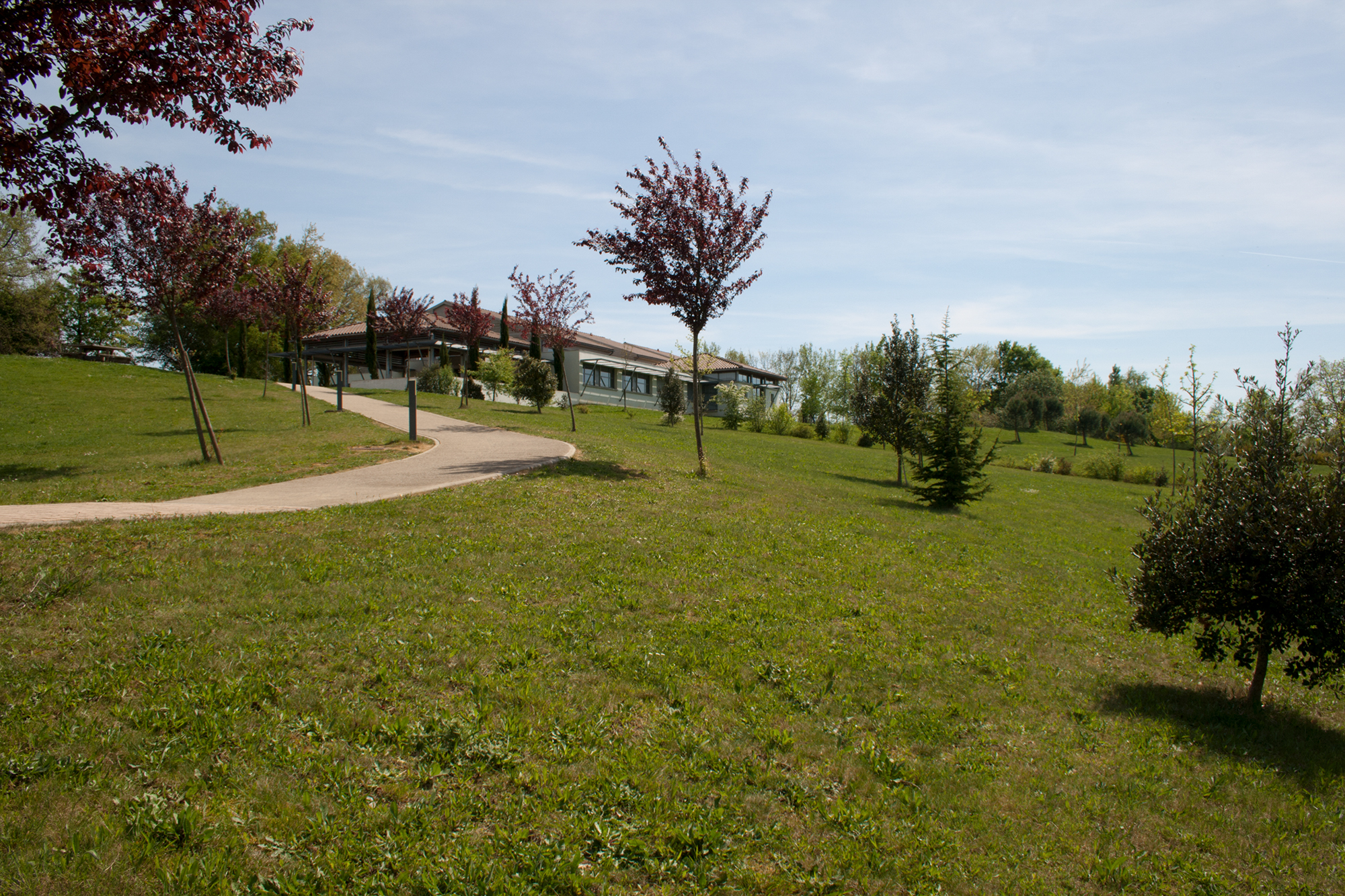 3 L'internat et le parc 310310.jpg