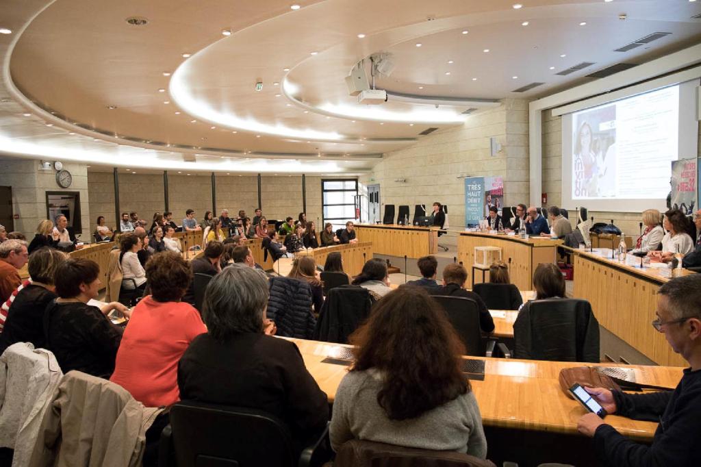 #Dites32-Hémicycle-Mai-2018 (1)-001.jpg