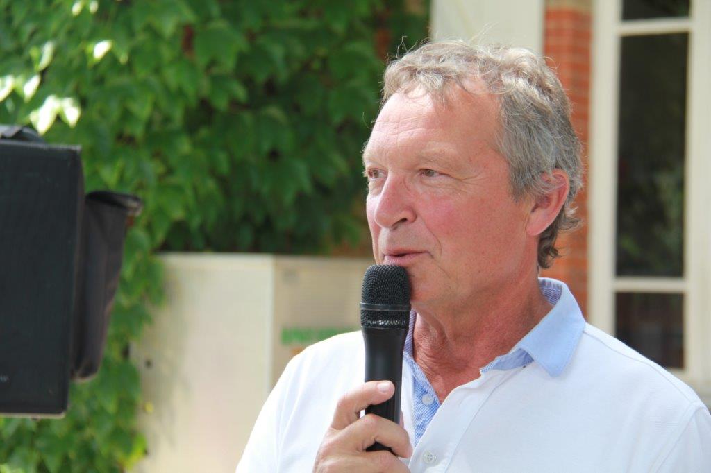 Don Joseph Acquaviva actuel président du Rotary.JPG