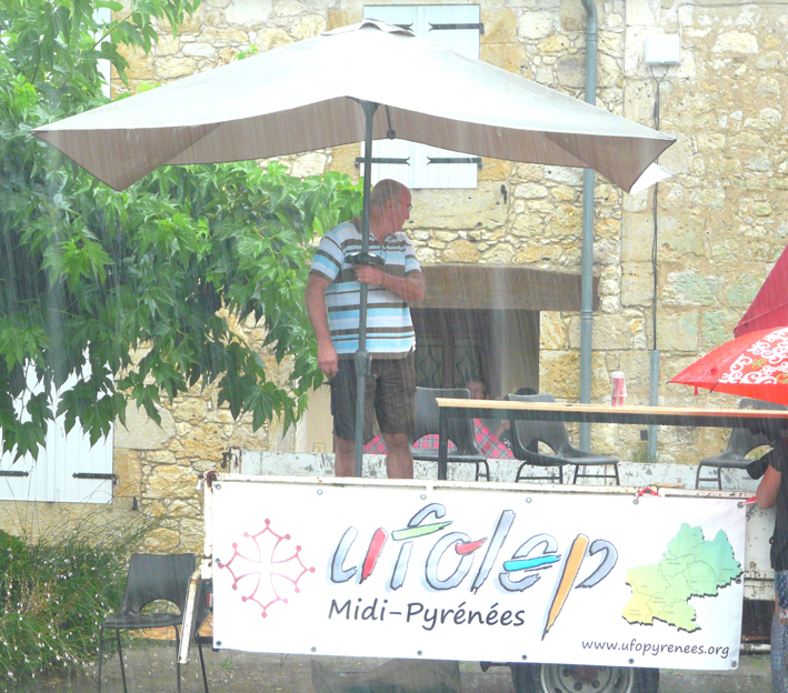2018 course cycliste pluie.jpg