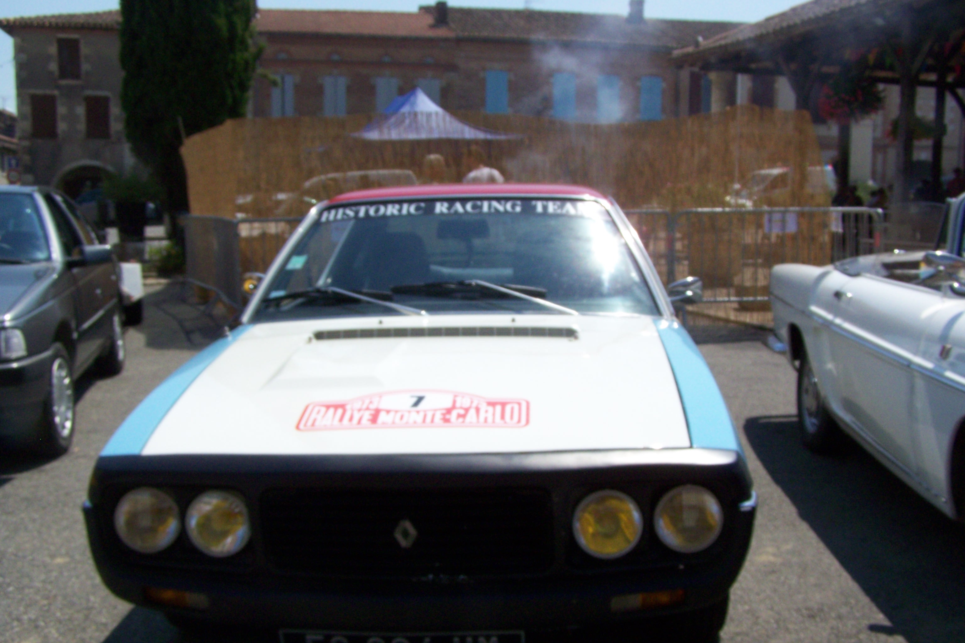 marché potiers expo cailleau vieilles voitures sarrant cologne 027.JPG