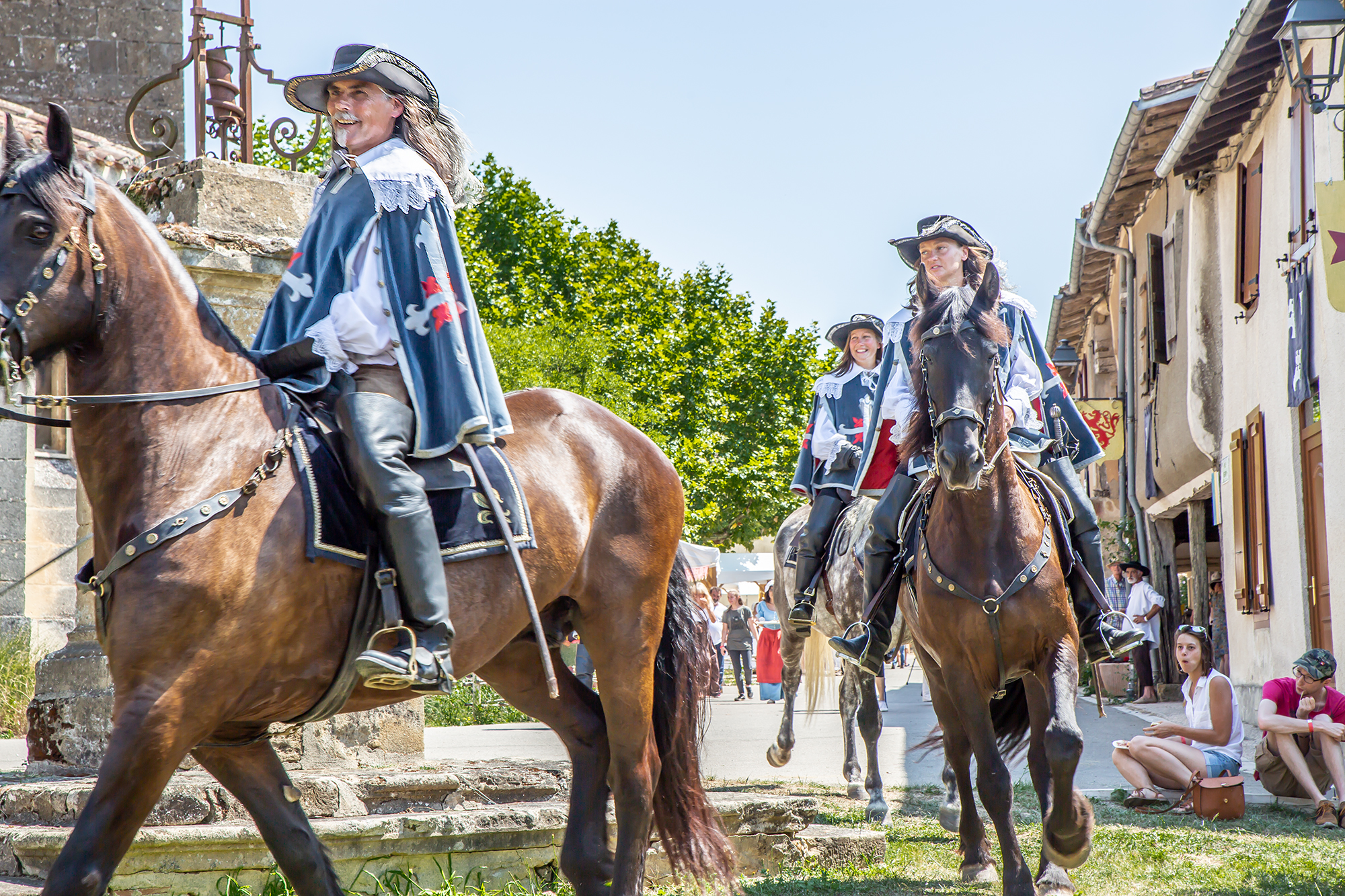 9 d'Artagnan se promène dans Lupiac 1bis 120818.jpg