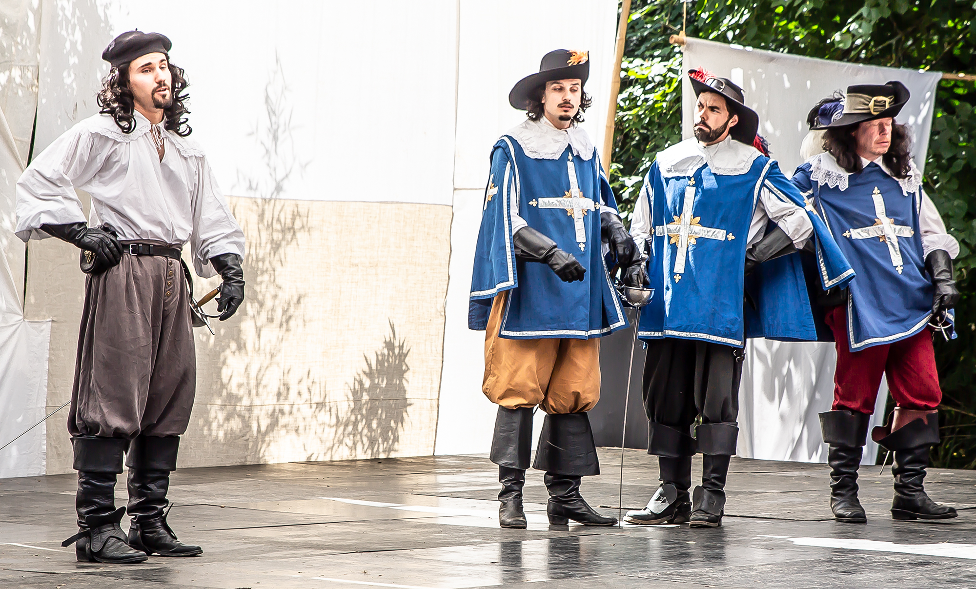 2bis d'Artagnan va-t-il se battre contre Athos, Porthos et Aramis 1bis 120818.jpg
