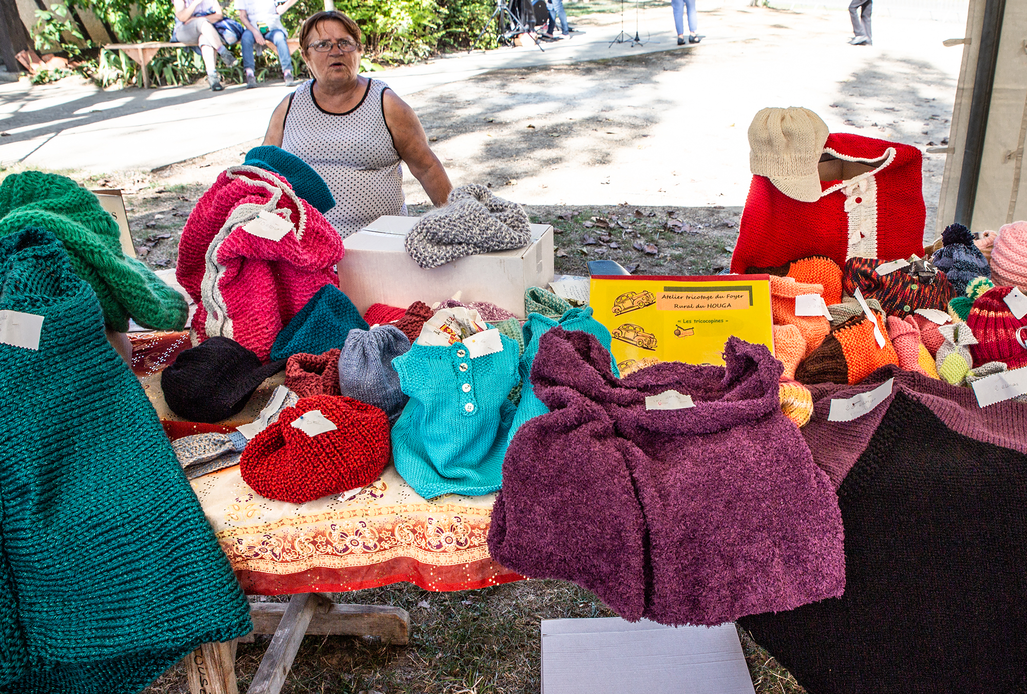 1 Stand de l'atelier de tricot du Houga 1bis 220918.jpg