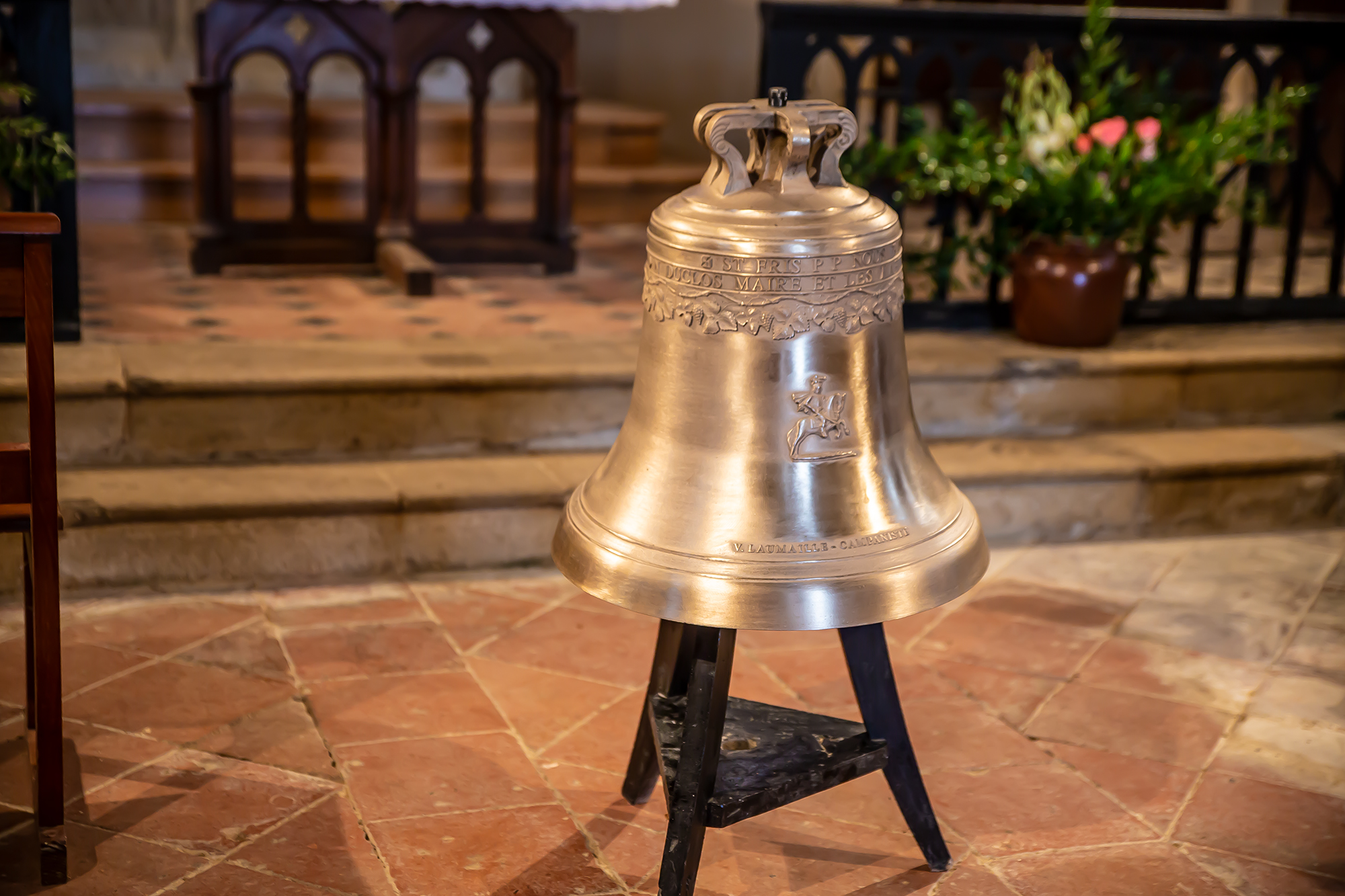 6 La cloche est prête pour la bénédiction 1bis 201018.jpg