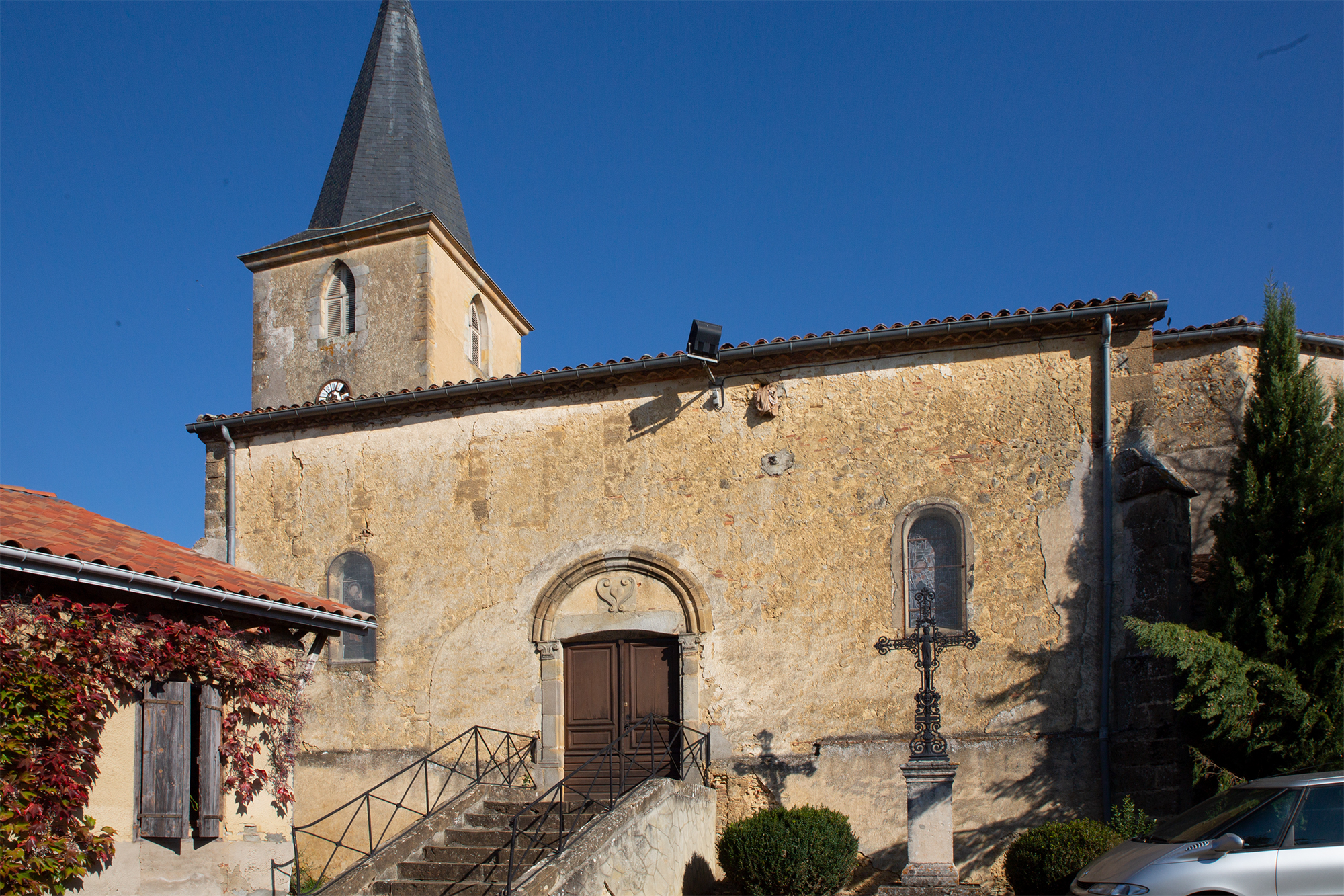 Eglise de Magnan 1bis 221018.jpg