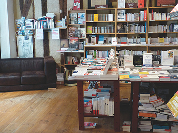 decouverte-d-une-librairie_338428.jpg