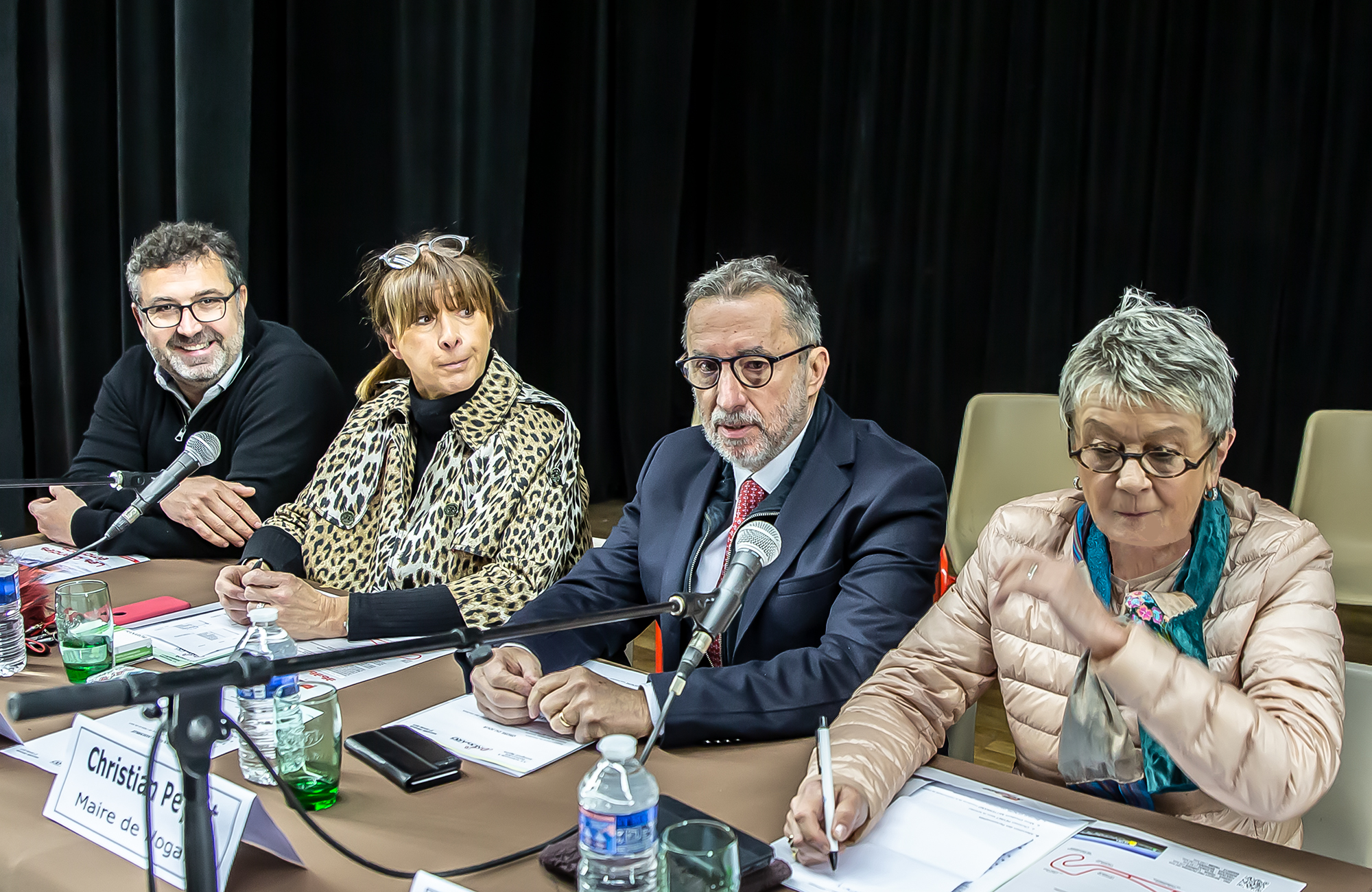 3 E D-M Christian Peyret Caroline Diviès et Fabien Calvet 1bis 270119.jpg