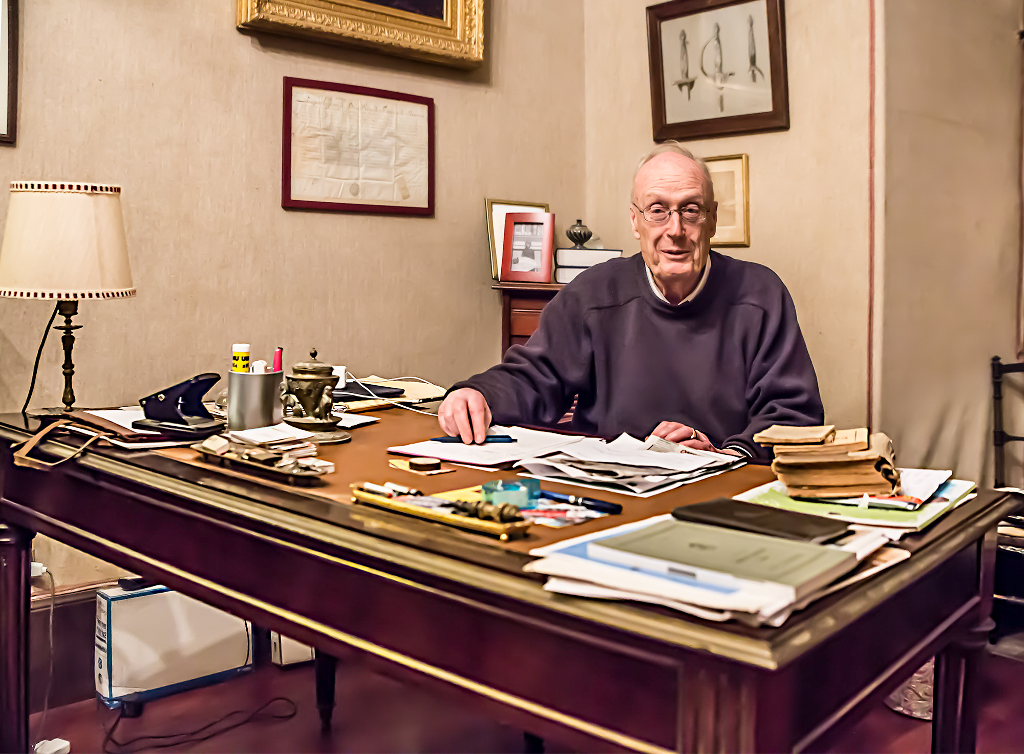 4 Bertrand de Pesquidoux à son bureau 1bis 030118.jpg