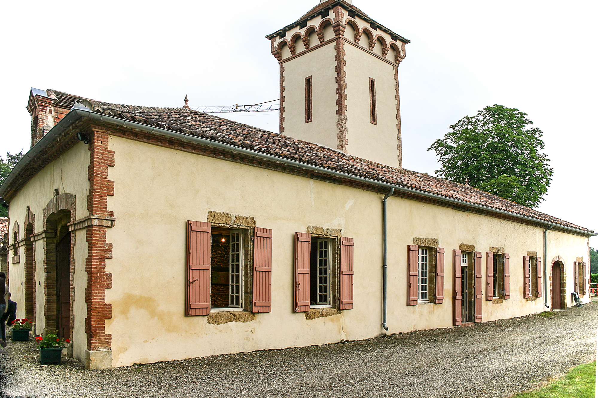 Château aile visiteurs 1bis 01.07.jpg