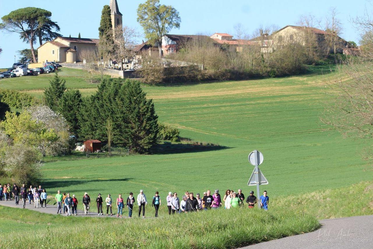 Sportts 32 Pas que la course, la randonnée pédestre.jpg