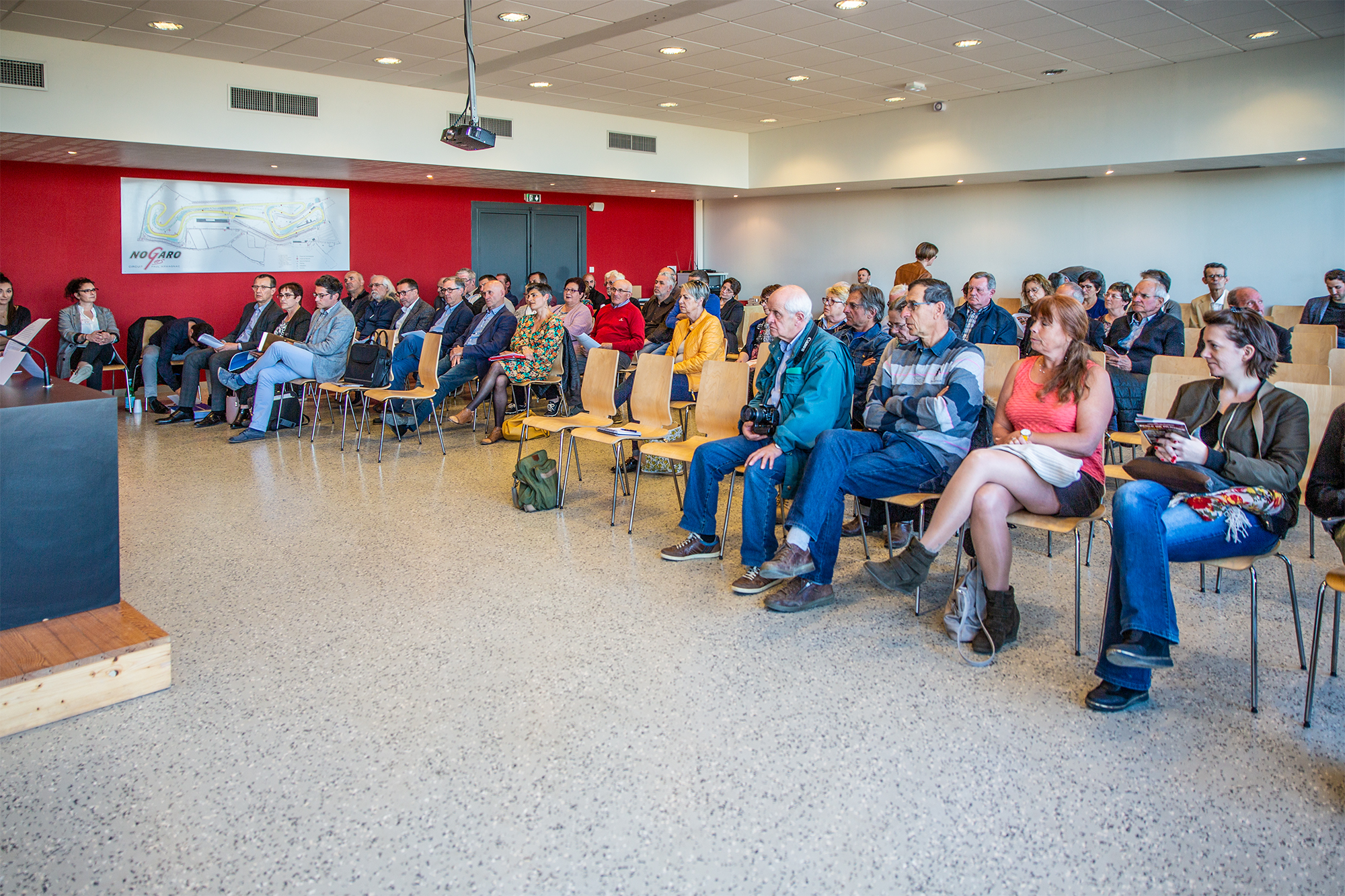 2 La salle 1bis 280319.jpg
