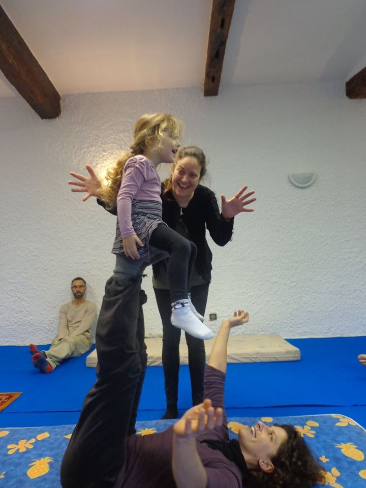 201904042149205cZv Cirque Vic.jpg