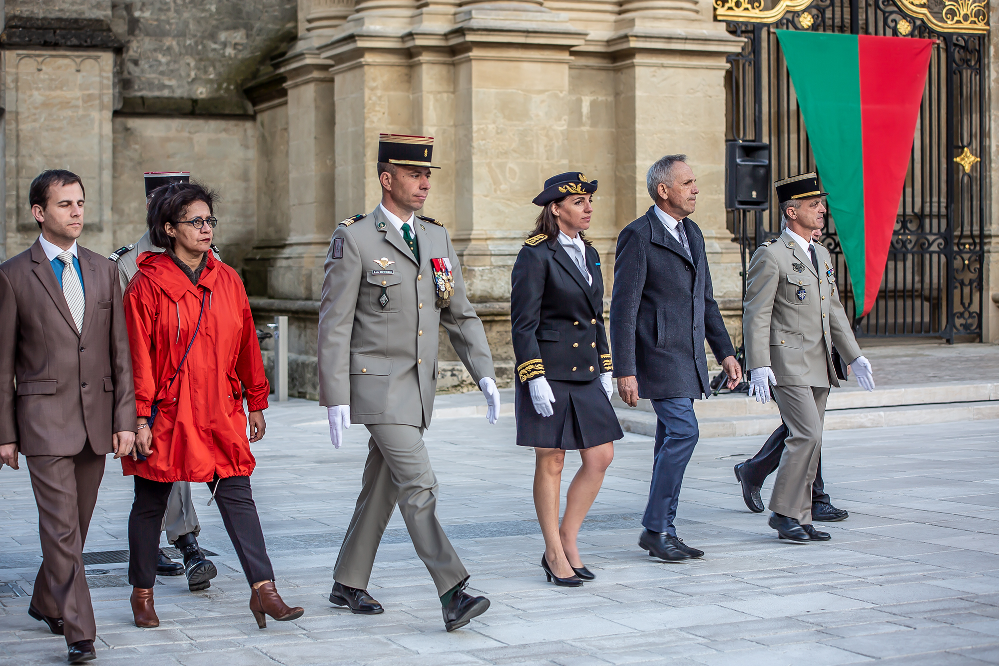 9 Arrivée du colonel de Roffignac et autres autorités 1bis 090419.jpg