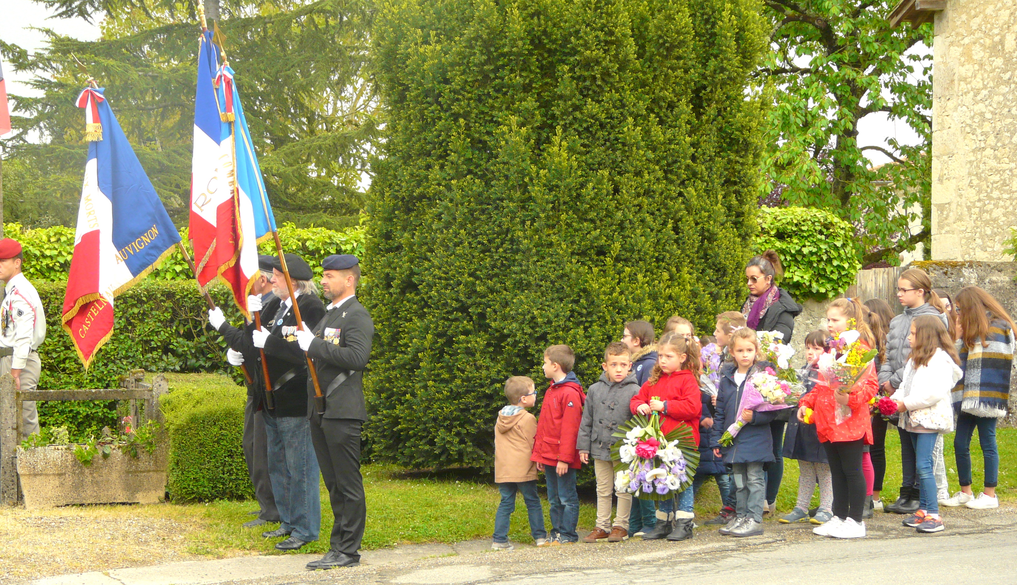 8mai6.jpg