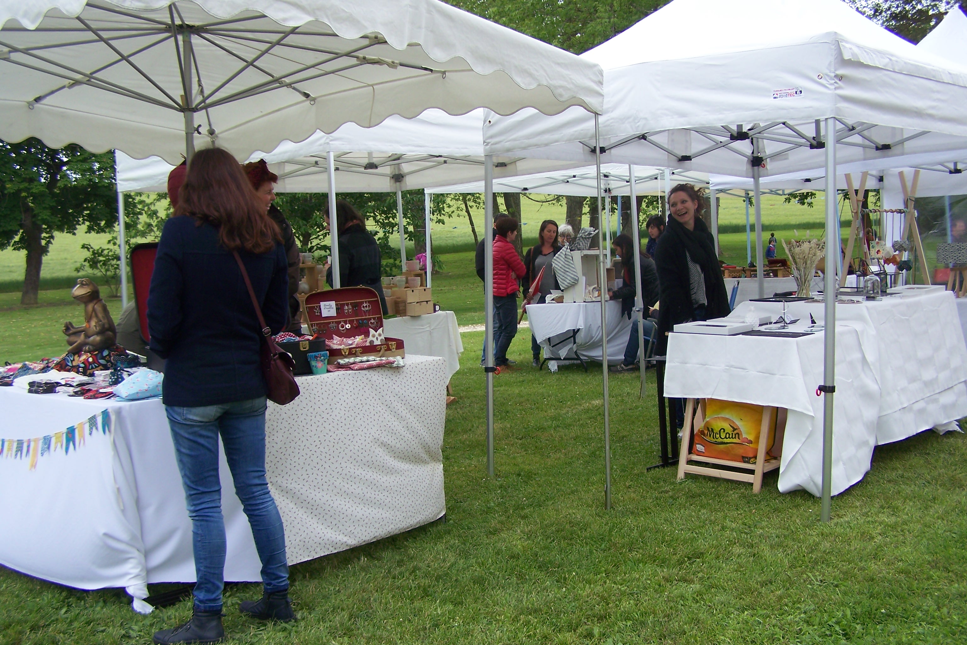 famille bellevue 2019 et jardin secret à gimont 016.JPG