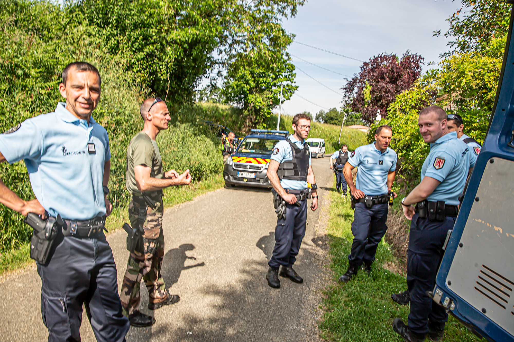 1 Le cn Thierry Heuit et les autres gendarmes 1bis 230519.jpg