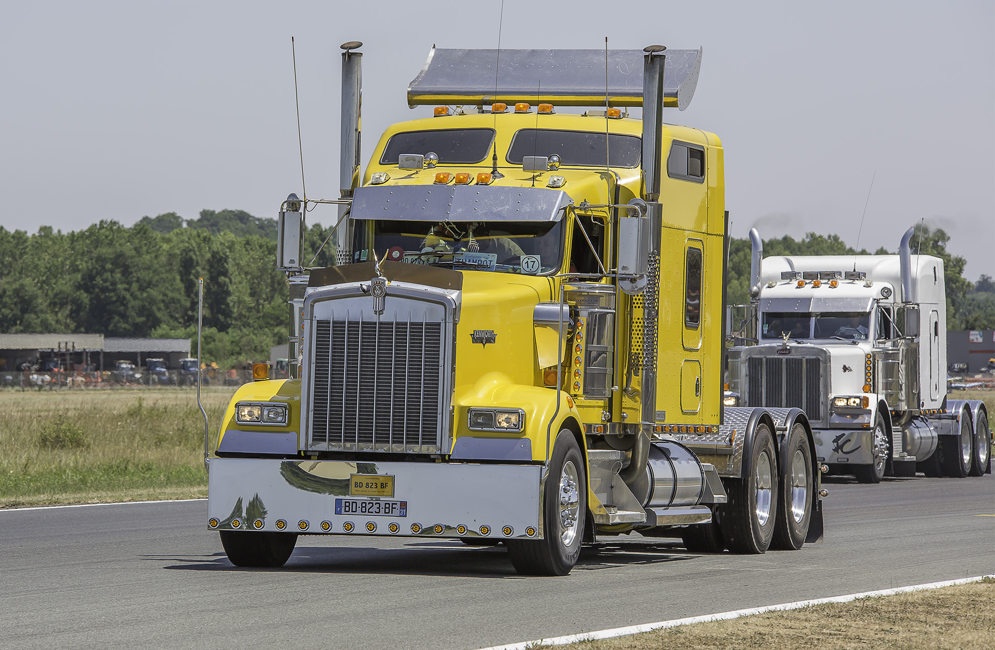 18 Le roi des camions qui s'avance 1bis 250617.jpg