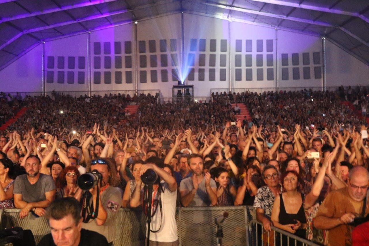 sting foule2.jpg