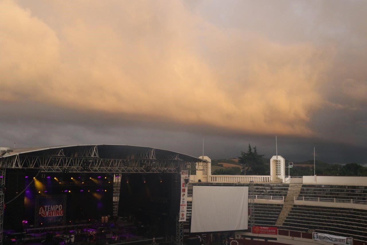 concert 1.jpg