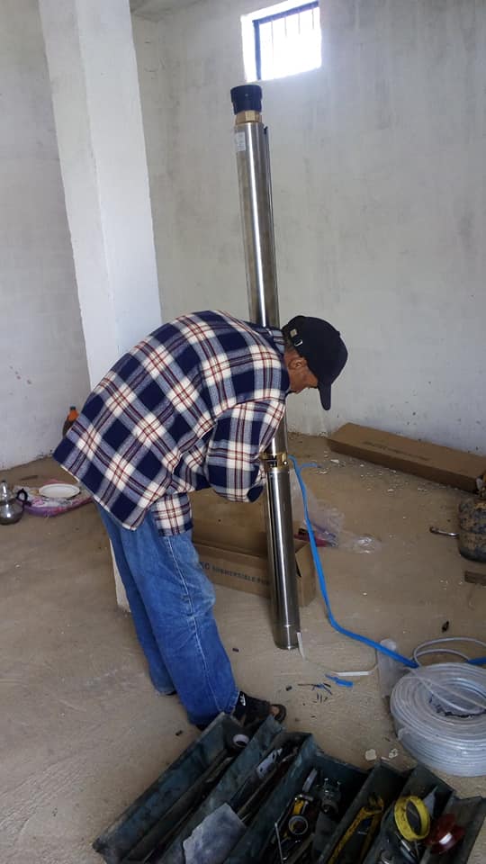 Installation pompe forage.jpg