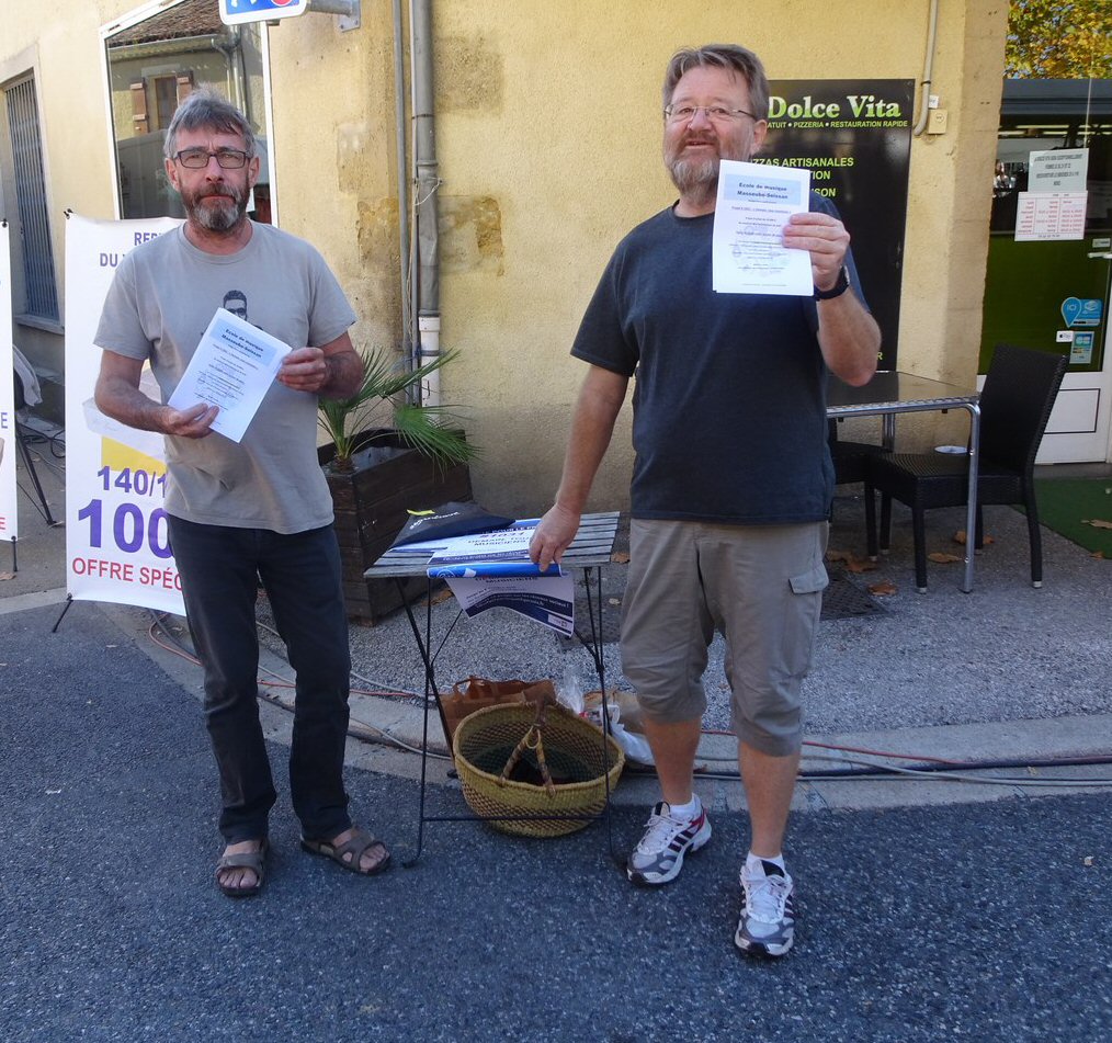 Campagne sur le marché.jpg