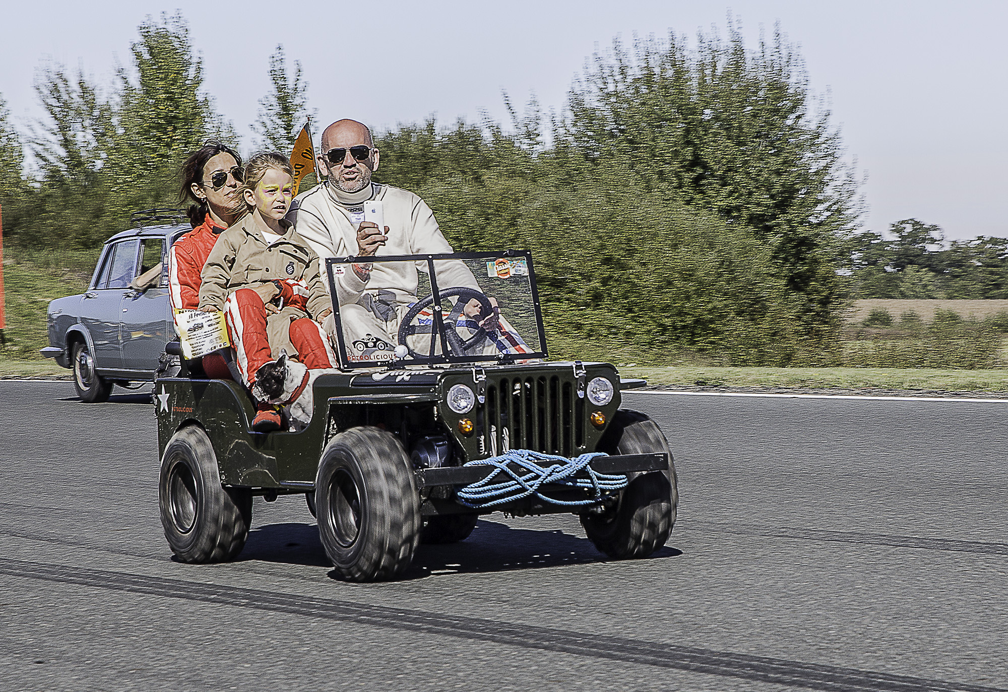 11 mini car jeep 1bis 081017.jpg